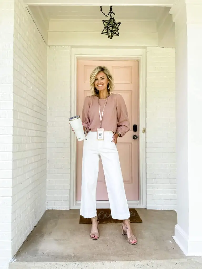 30 Teacher Outfit Ideas