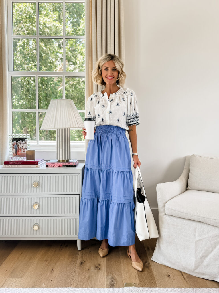 20+ Teacher Outfit Ideas